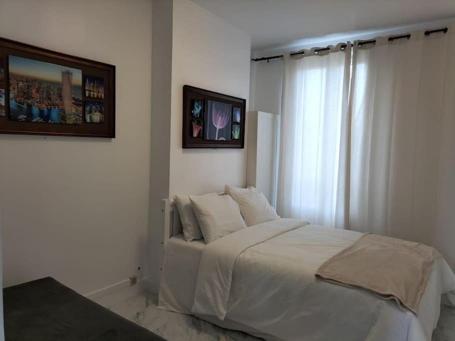 Paris Tourist Apartment, France สแตงส์ ภายนอก รูปภาพ