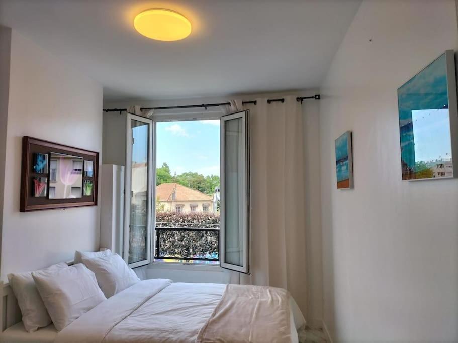 Paris Tourist Apartment, France สแตงส์ ภายนอก รูปภาพ