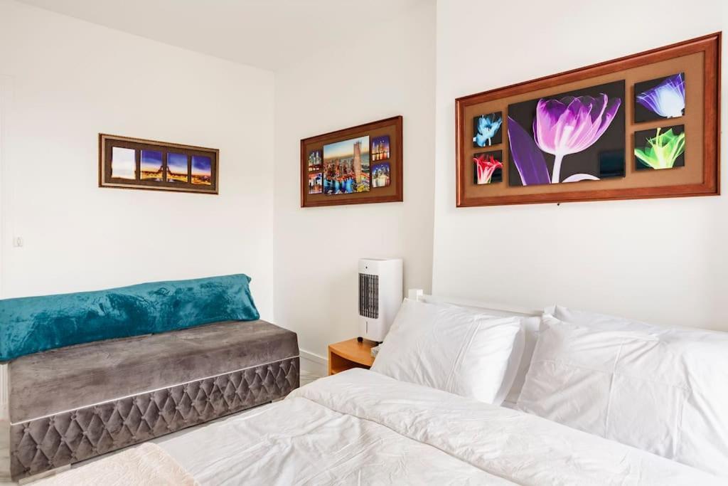 Paris Tourist Apartment, France สแตงส์ ภายนอก รูปภาพ