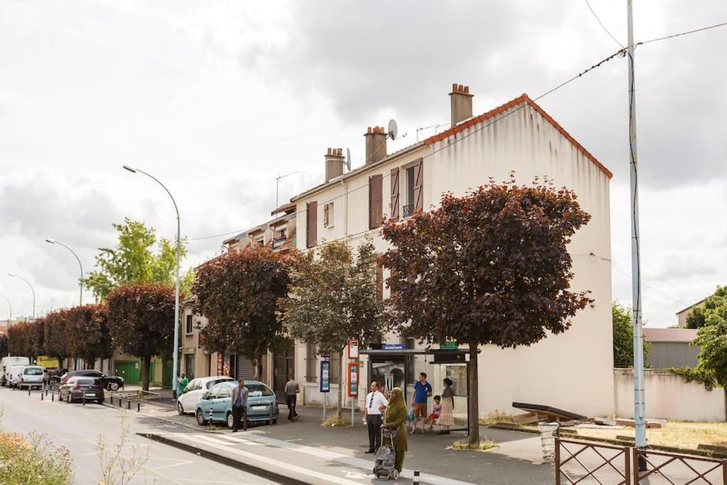 Paris Tourist Apartment, France สแตงส์ ภายนอก รูปภาพ